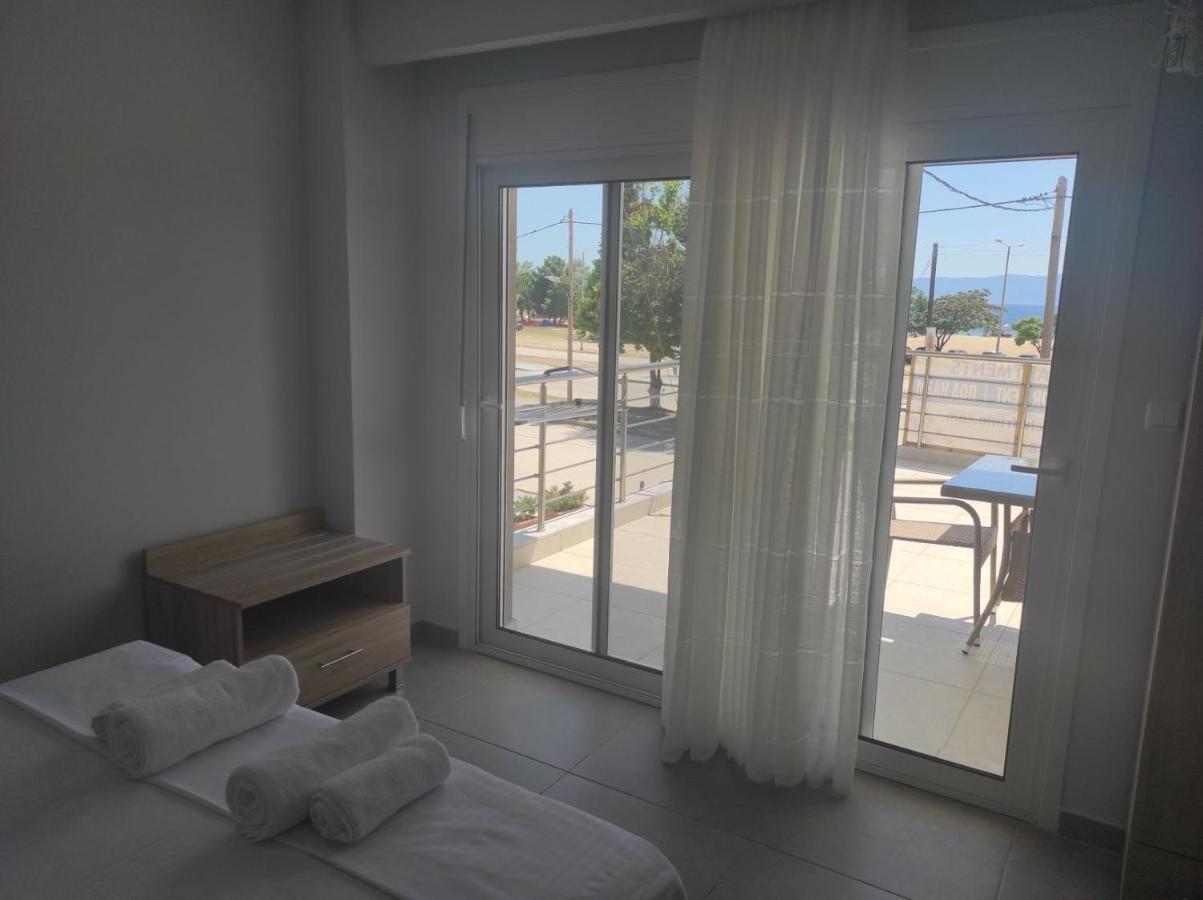 Blue Beach Apartments Ofrínion Zewnętrze zdjęcie