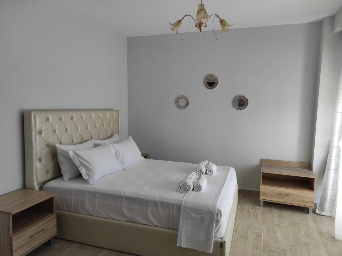 Blue Beach Apartments Ofrínion Zewnętrze zdjęcie