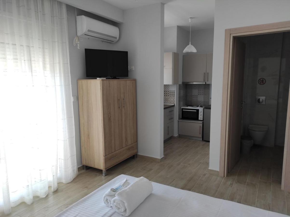Blue Beach Apartments Ofrínion Zewnętrze zdjęcie