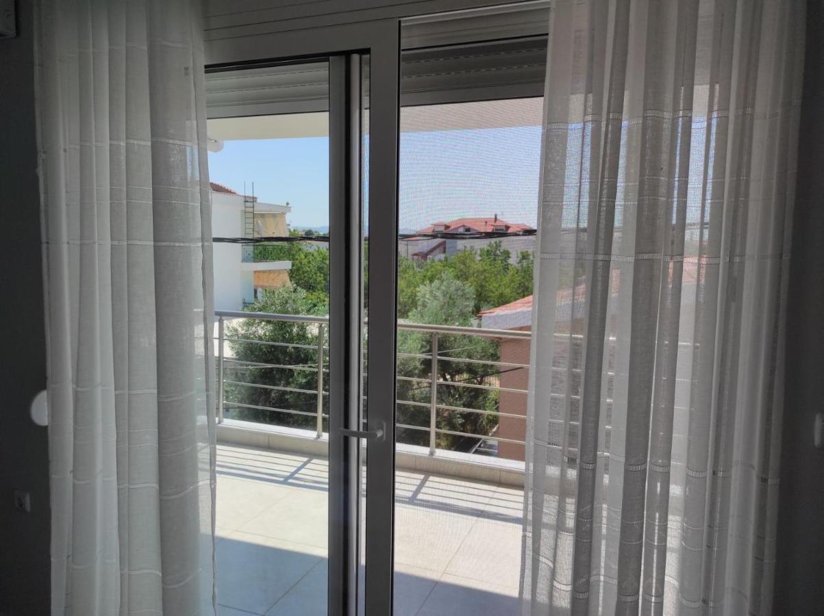 Blue Beach Apartments Ofrínion Zewnętrze zdjęcie